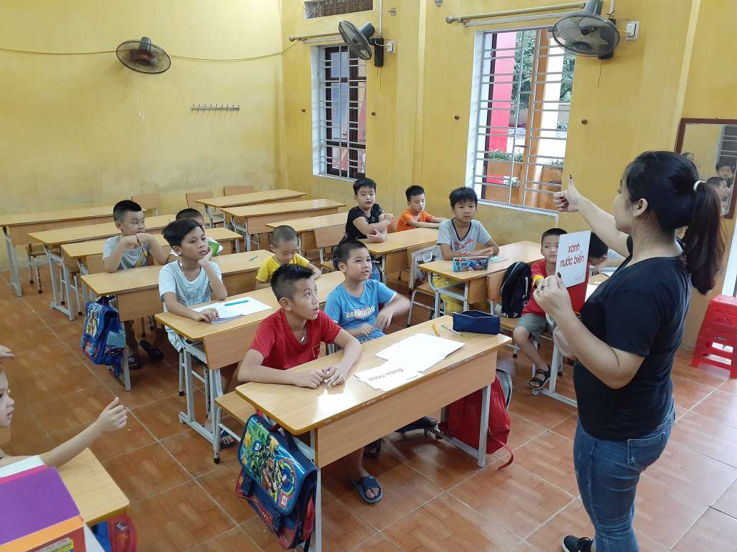 Provide knowledge and skills training for employees' children during summer vacation